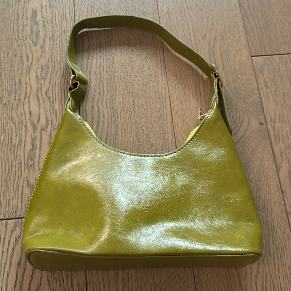 Green handbag with adjustable strap - Picture 2 of 5
